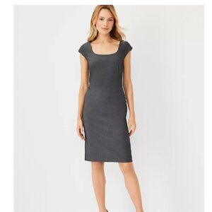 The Scoop Neck Dress in Bi-Stretch | Ann Taylor | Size 16